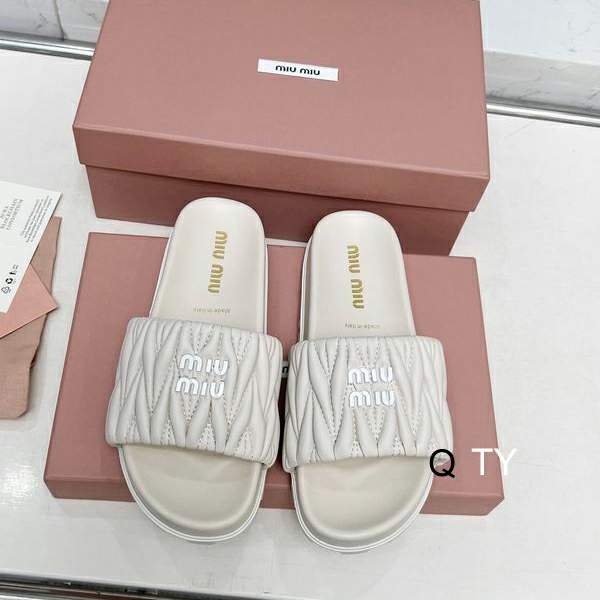Picture of Miumiu Slippers _SKUMiuMiusz35-40TY0502224